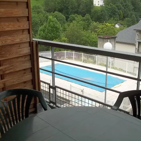 Avec Balcon Apartament